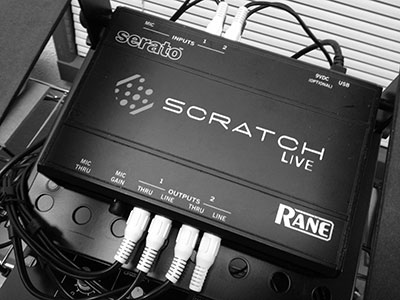 SCRATCH LIVE